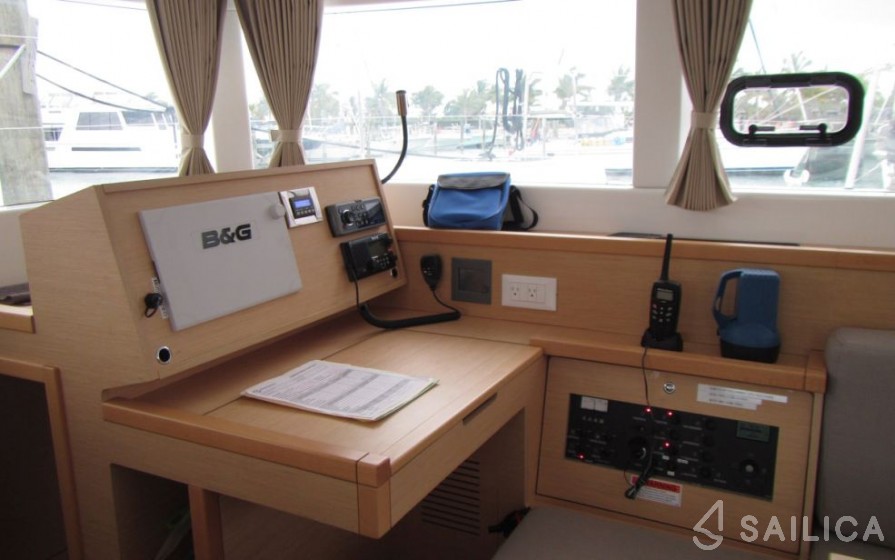 Lagoon 39 - Yacht Charter Sailica