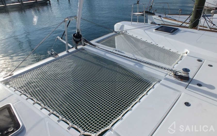 Lagoon 39 - Yacht Charter Sailica