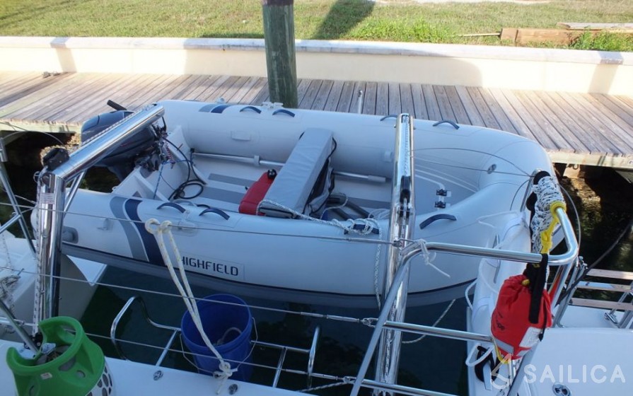 Lagoon 39 - Yacht Charter Sailica