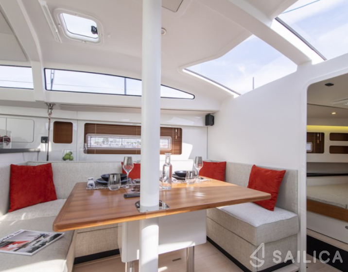 RM 1180 - Yacht Charter Sailica
