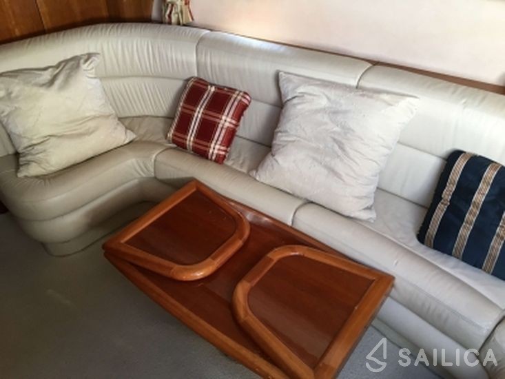 Camargue 50 - Yacht Charter Sailica