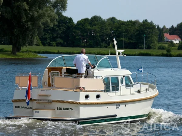 Grand Sturdy 34.9 - Yacht Charter Sailica