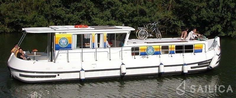 Pénichette 1260 - Yacht Charter Sailica