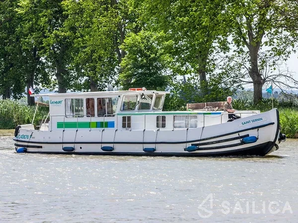 Pénichette 1260 - Yacht Charter Sailica