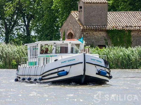 Pénichette 1260 - Yacht Charter Sailica