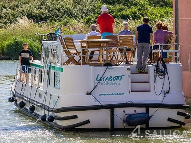 Pénichette 1500FB - Yacht Charter Sailica