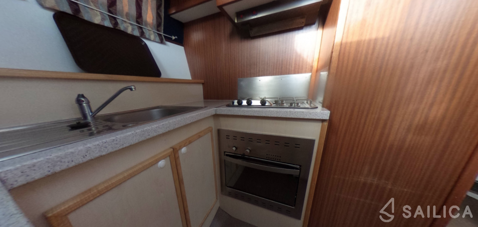 Tarpon 37 - Yacht Charter Sailica