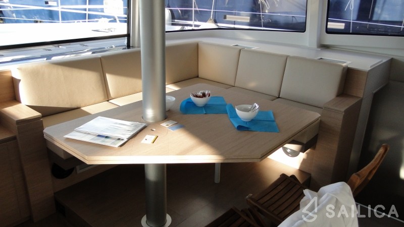 Bali 4.5 - Yacht Charter Sailica