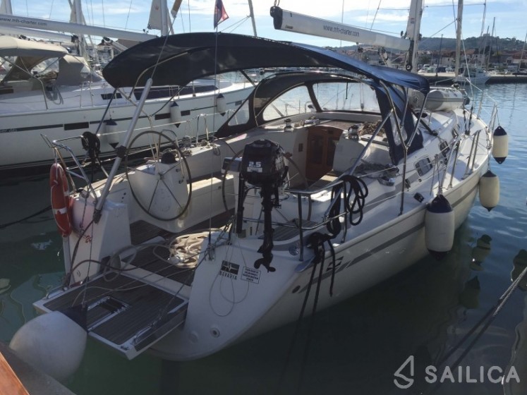 Bavaria 40 - Yacht Charter Sailica