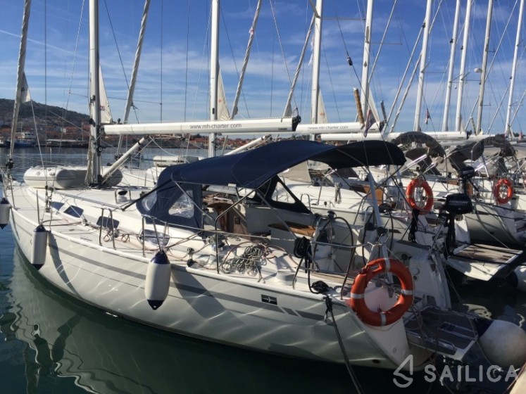 Bavaria 40 - Yacht Charter Sailica