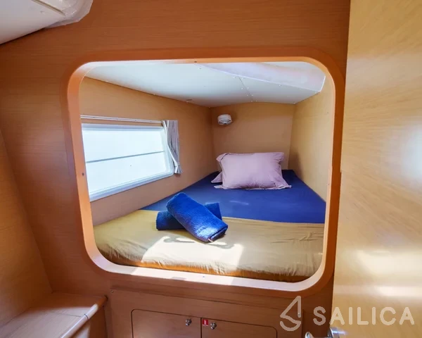 Lagoon 380 S2 - Yacht Charter Sailica