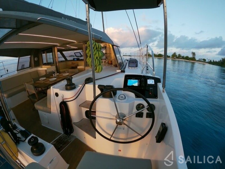Nautitech 40 - Yacht Charter Sailica