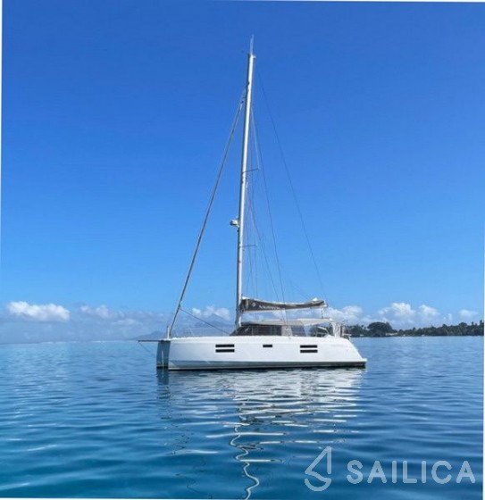 Nautitech 40 - Yacht Charter Sailica