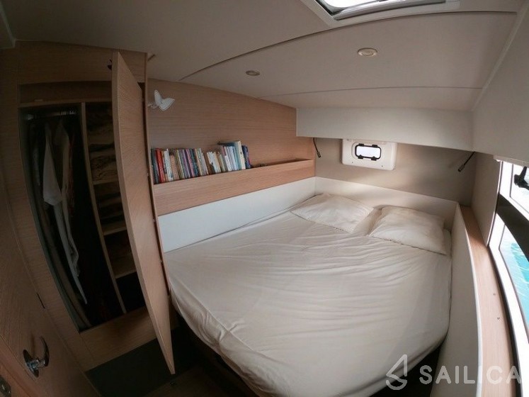 Nautitech 40 - Yacht Charter Sailica