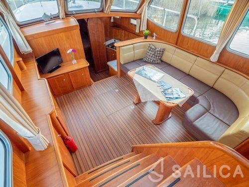Babro 1150 XL - Yacht Charter Sailica