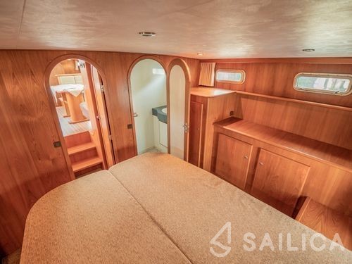 Babro 1150 XL - Yacht Charter Sailica