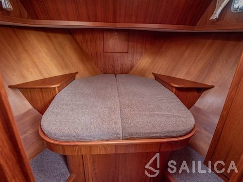 Babro 1150 XL - Yacht Charter Sailica