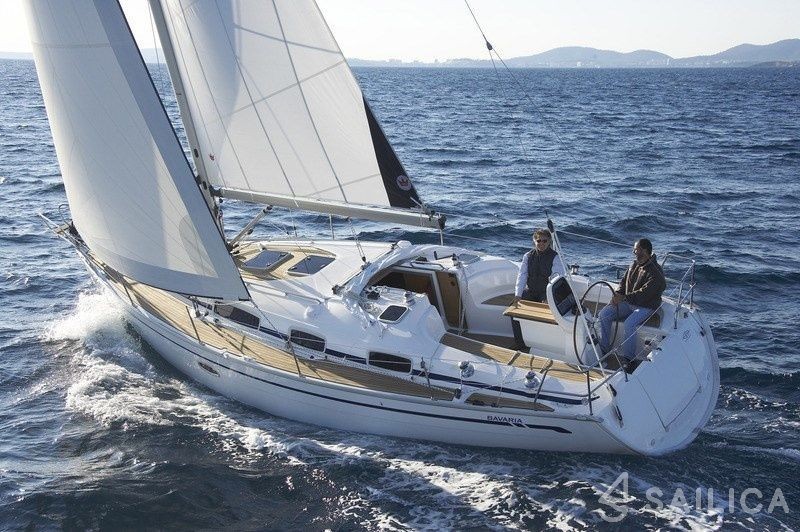 Bavaria 350 - Yacht Charter Sailica