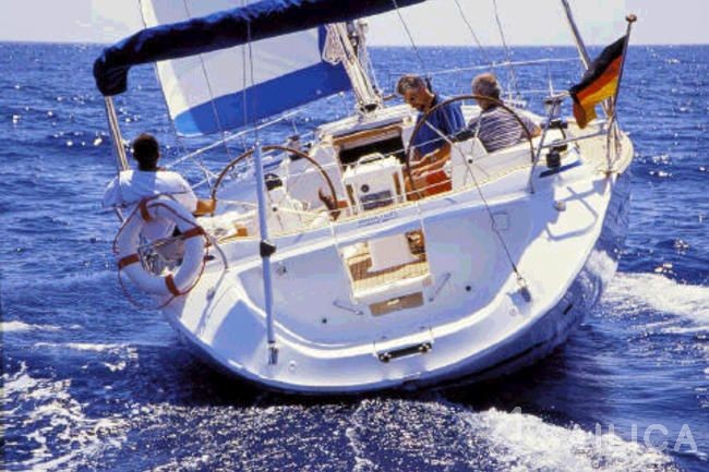 Bavaria 44 - Yacht Charter Sailica