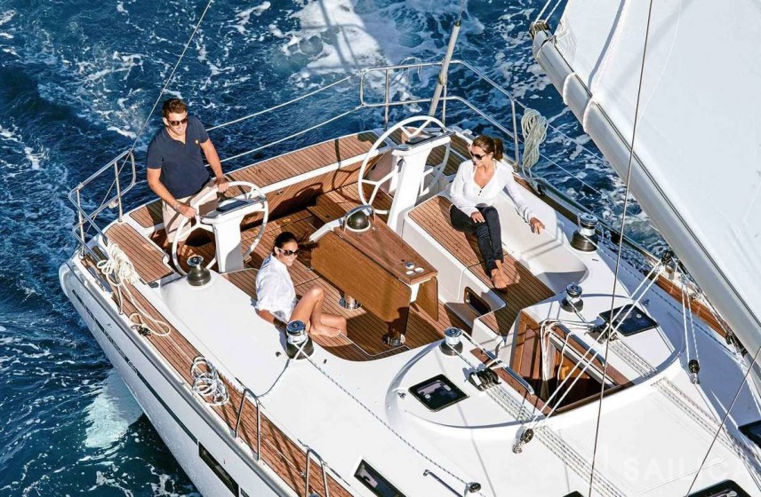 Bavaria 46 Cruiser - Yacht Charter Sailica