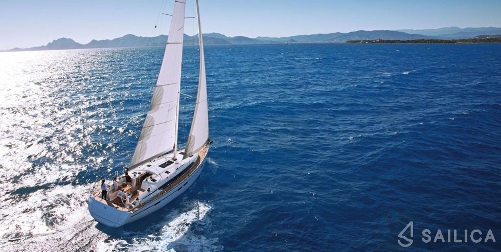 Bavaria 46 Cruiser - Yacht Charter Sailica