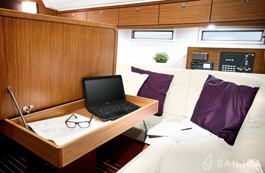 Bavaria 46 Cruiser - Yacht Charter Sailica