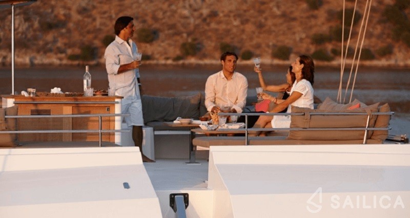 IPANEMA 58 - Yacht Charter Sailica