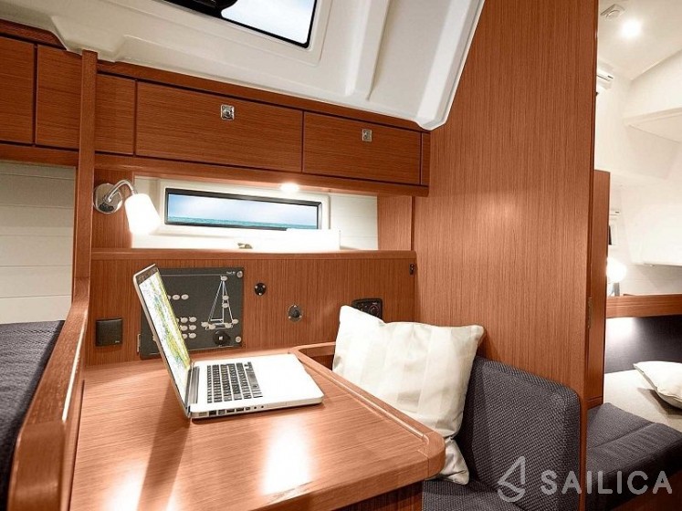 Bavaria 41 Cruiser - Yacht Charter Sailica