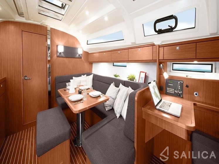 Bavaria 41 Cruiser - Yacht Charter Sailica