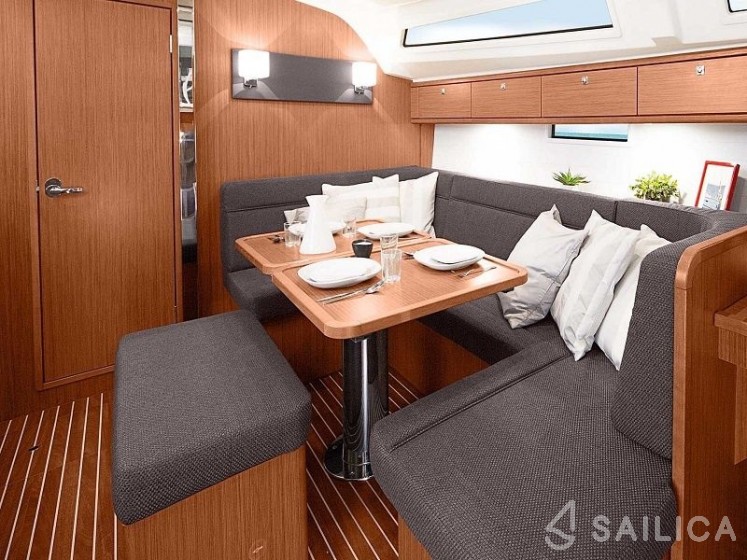 Bavaria 41 Cruiser - Yacht Charter Sailica