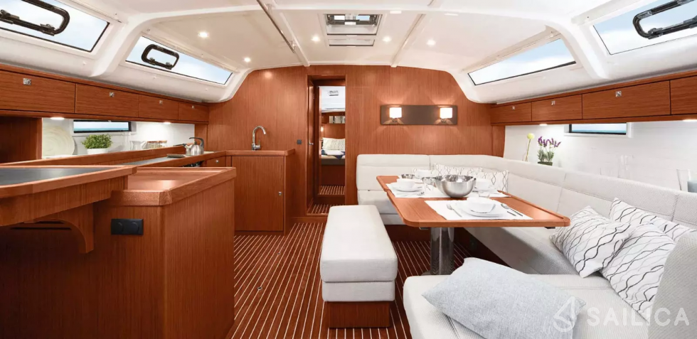 Bavaria Cruiser 51 - Yacht Charter Sailica