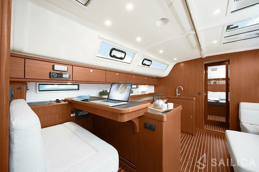 Bavaria Cruiser 51 - Yacht Charter Sailica