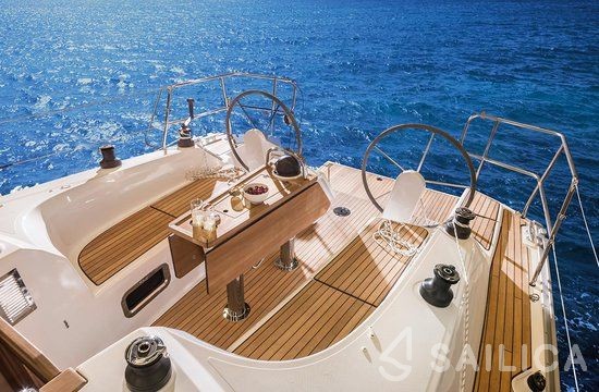 Bavaria 34 Cruiser - Yacht Charter Sailica