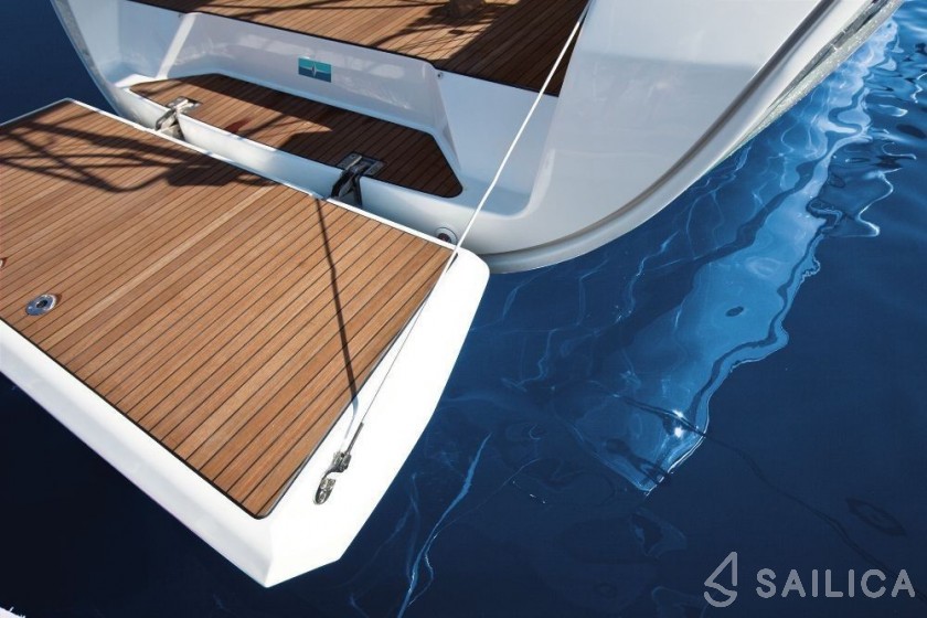 Bavaria 34 Cruiser - Yacht Charter Sailica
