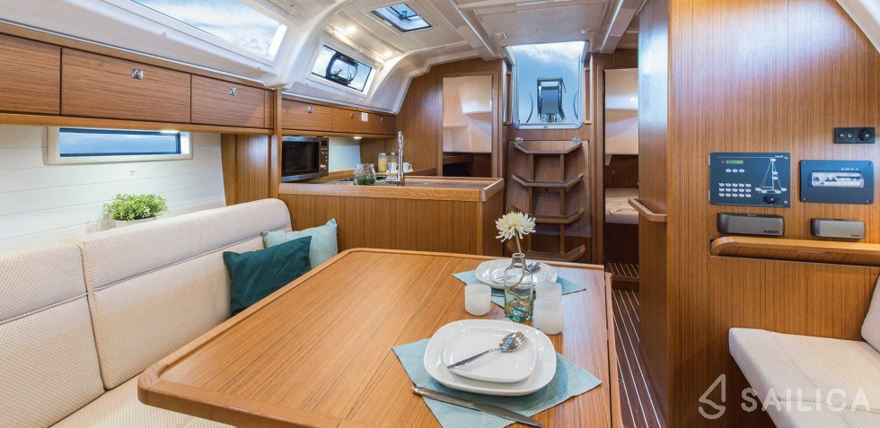 Bavaria 37 Sport - Yacht Charter Sailica