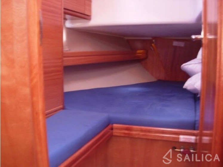 Bavaria Sport 39 - Yacht Charter Sailica