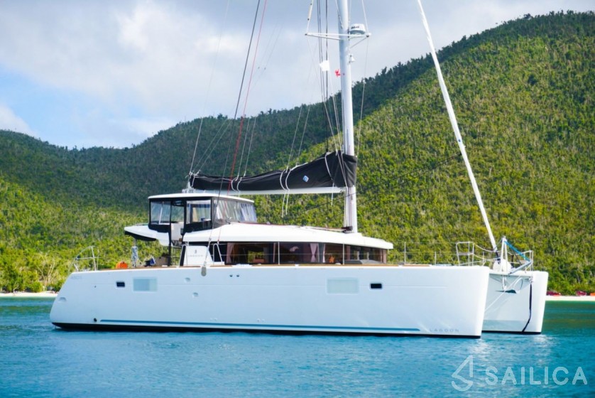Lagoon 450 S - 4 + 2 cab. - Yacht Charter Sailica