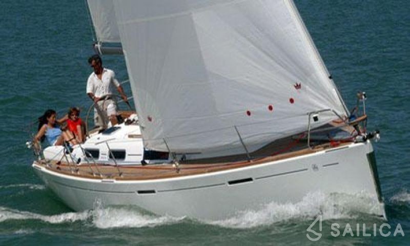 Dufour 365 GL - Yacht Charter Sailica