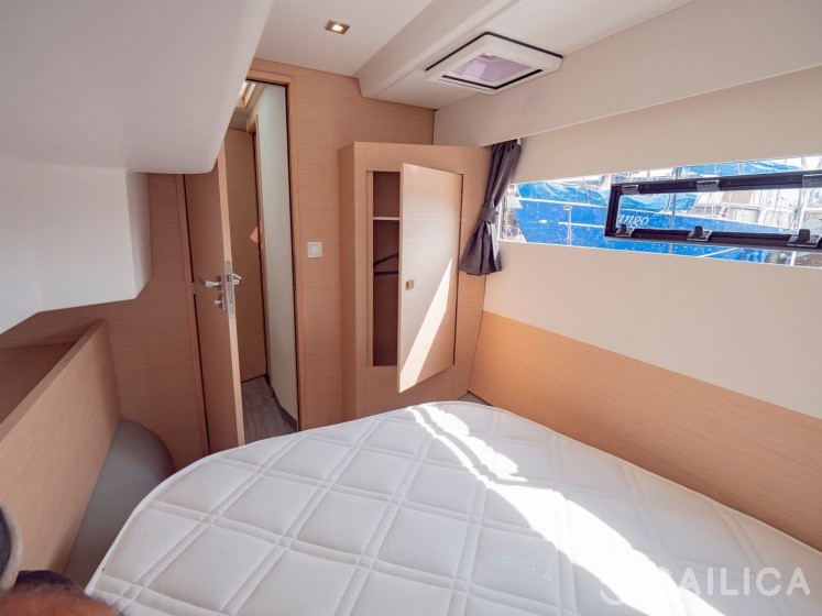MY 37 - Yacht Charter Sailica