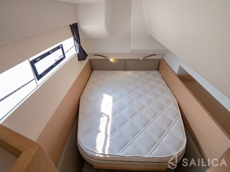 MY 37 - Yacht Charter Sailica