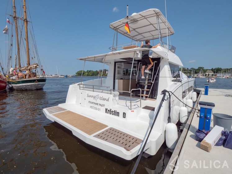 MY 37 - Yacht Charter Sailica