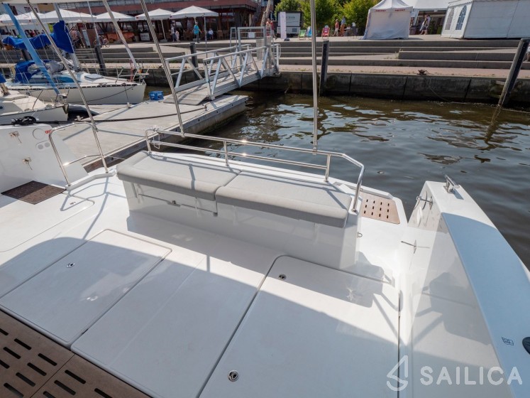 MY 37 - Yacht Charter Sailica