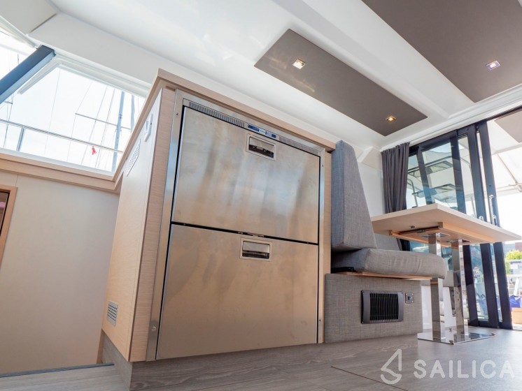 MY 37 - Yacht Charter Sailica