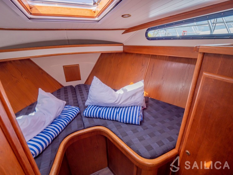 Gruno 38 Classic - Yacht Charter Sailica