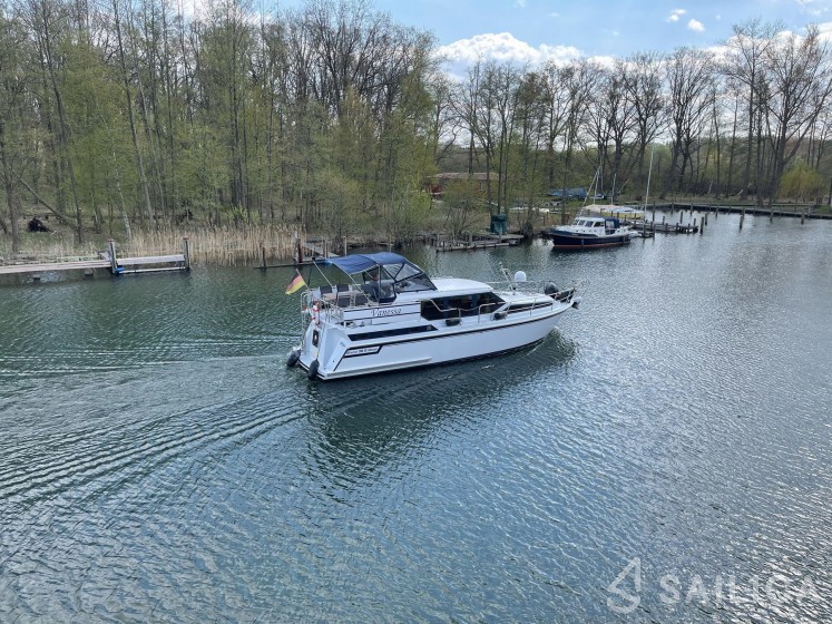 Gruno 38 Classic - Yacht Charter Sailica