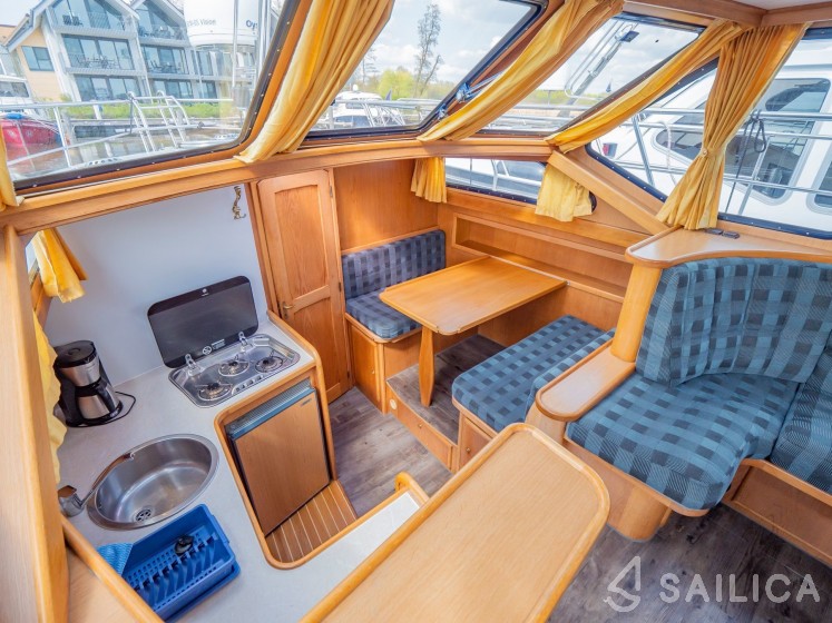 Gruno 38 Classic - Yacht Charter Sailica