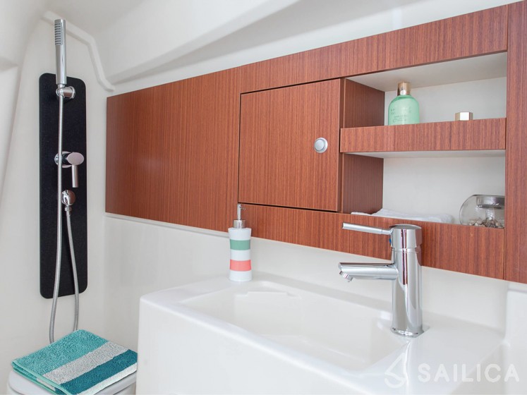 Hanse 315 - Yacht Charter Sailica