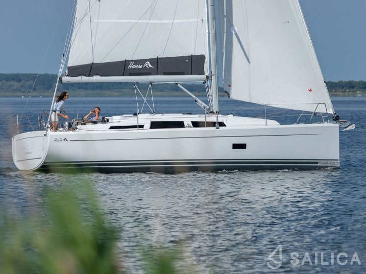 Hanse 345 - Yacht Charter Sailica