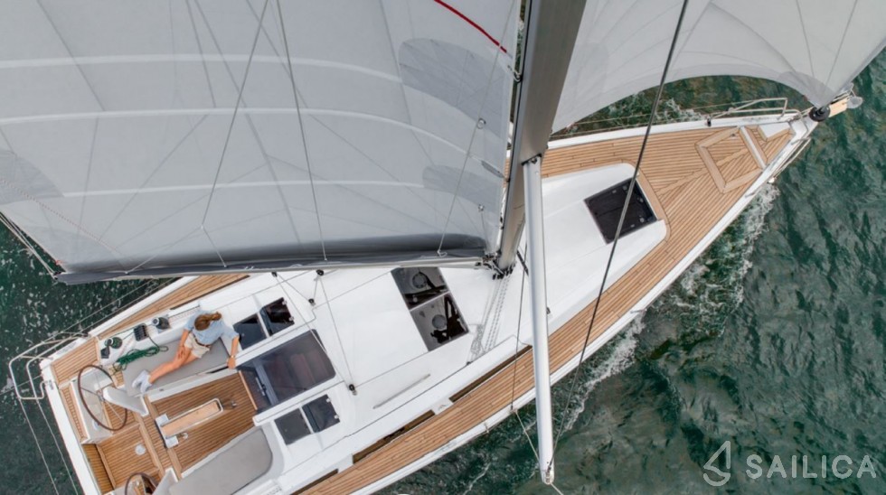 Hanse 345 - Yacht Charter Sailica