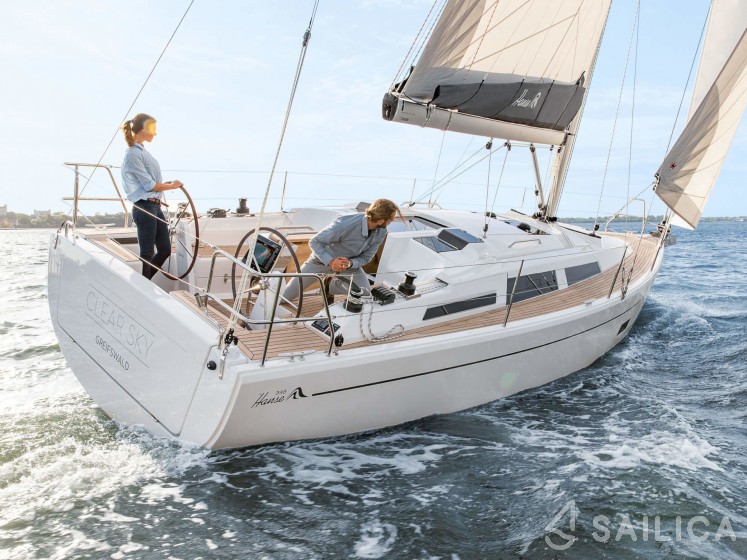 Hanse 345 - Yacht Charter Sailica